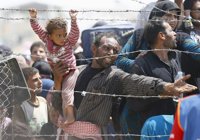 HRW denuncia que el cierre de la frontera turca obliga a los refugiados a volver a Siria
