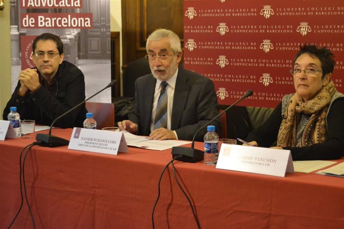 Eduard Ibáñez, Xavier Puigdollers y Carme Panchón en la rueda de prensa