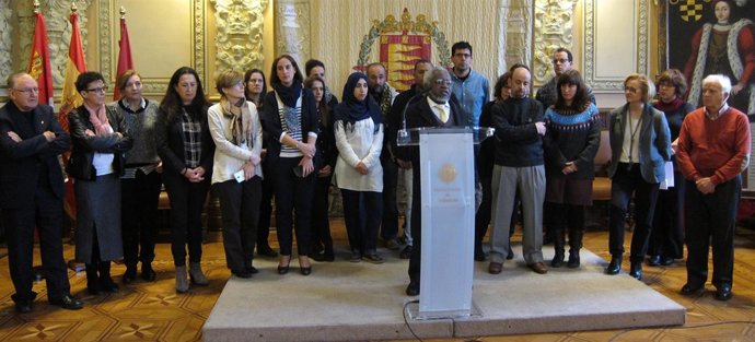 El iman de la Mezquita de Valladolid interviene tras la lectura del manifiesto
