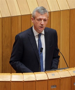 El vicepresidente de la Xunta, Alfonso Rueda, en la Cámara gallega.