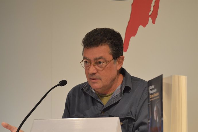 Xavier Montanyà es autor juntamente a Àngel Leiro de un documental sobre Vinader