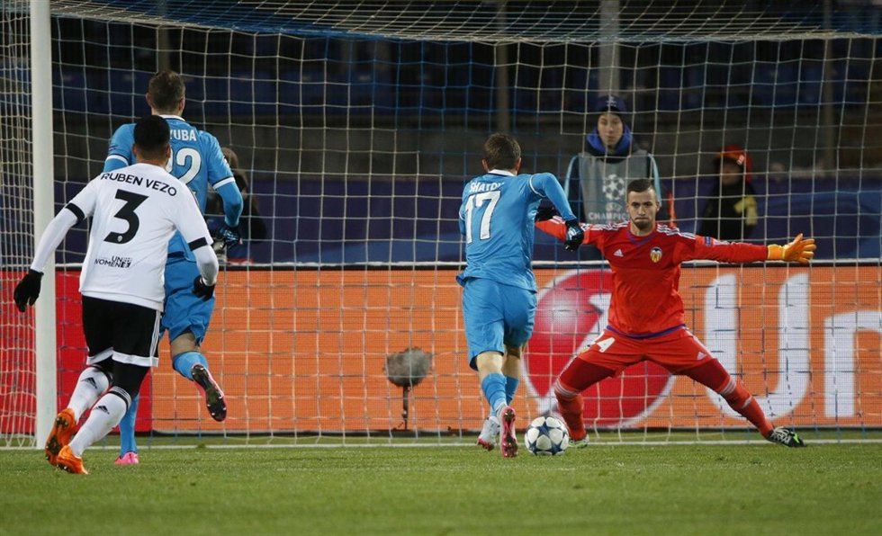 Shatov anota el 1-0 ante Domenech