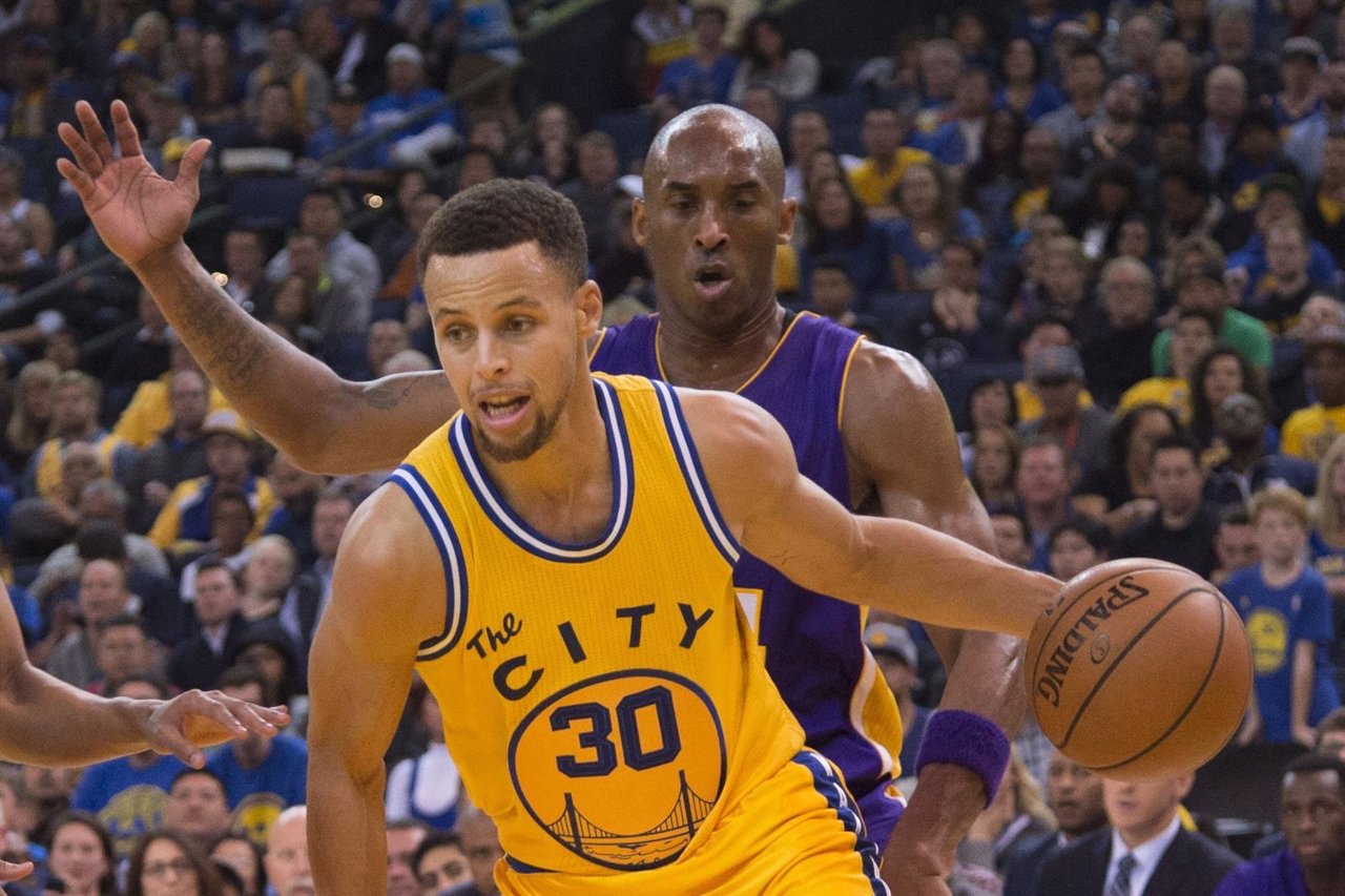 Stephen Curry y Kobe Bryant en Los Angeles Lakers - Golden State Warriors