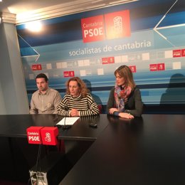 García, Fernández y Samperio en rueda de prensa 