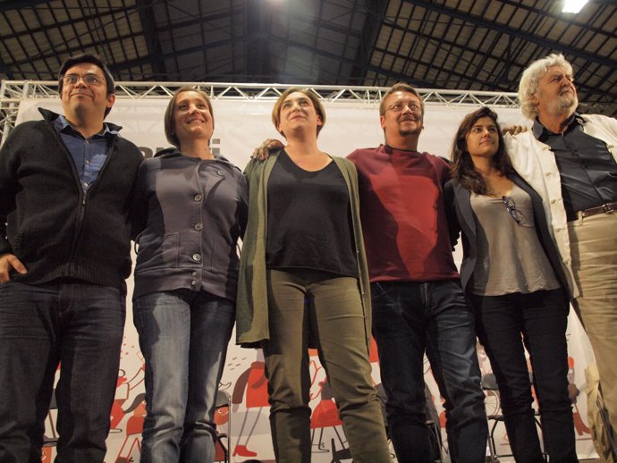 G.Pisarrello, M.Sibina, A.Colau, X.Domènech, O.Rodríguez y X.M. Beiras