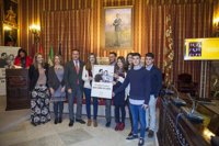 Espadas pide actuación coordinada ante violencia de género, cambiar el modelo desde educación y quitar trabas