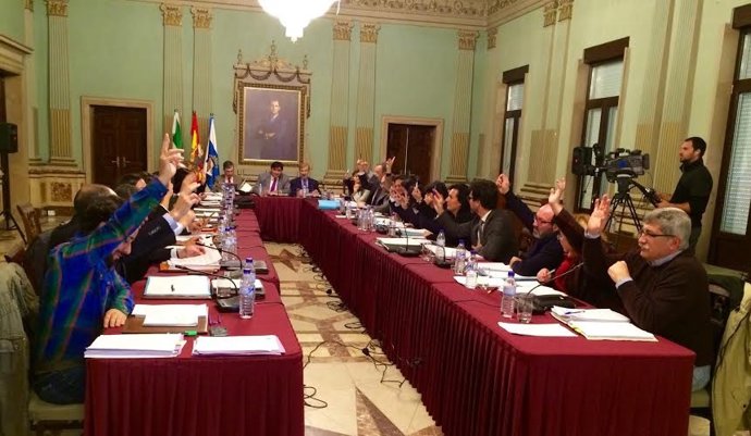 Pleno del Ayuntamiento de Huelva del mes de noviembre.