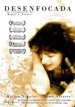 Cartel cortometraje 'Desenfocada' de Miguel A. Furnier (2009)