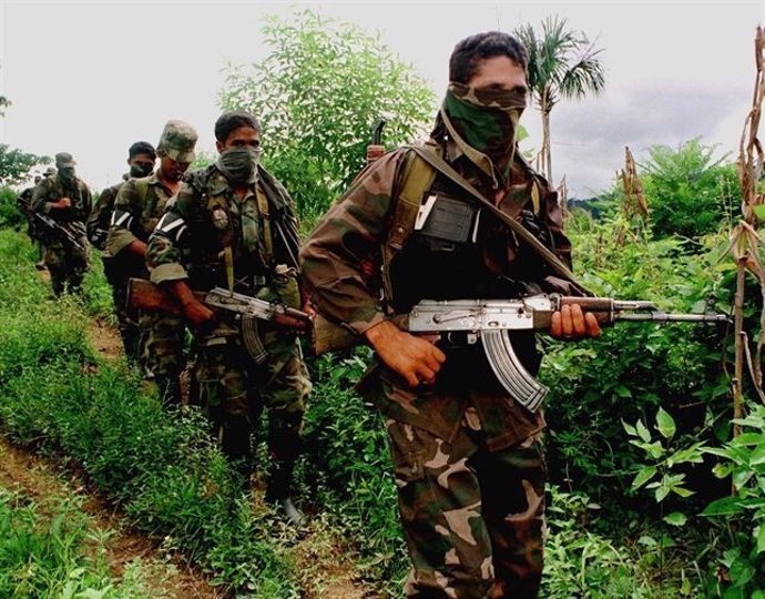Paramilitares na frontera ente Venezuela y Colombia. 