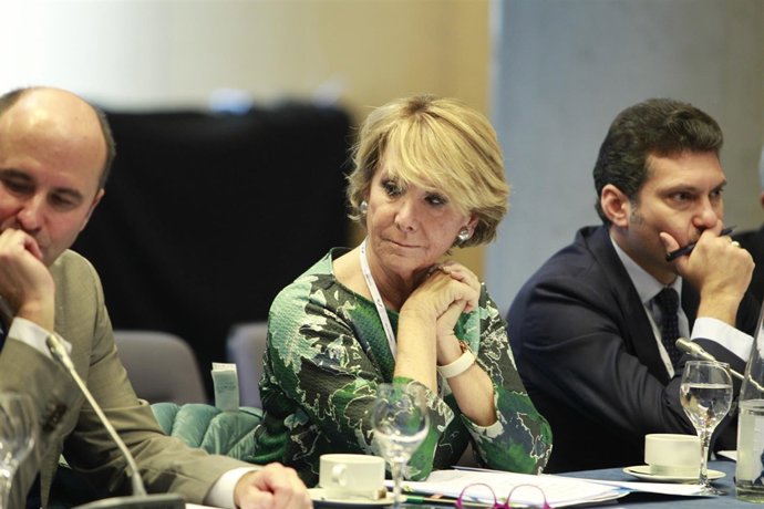 Esperanza Aguirre en el Congreso del Partido Popular Europeo