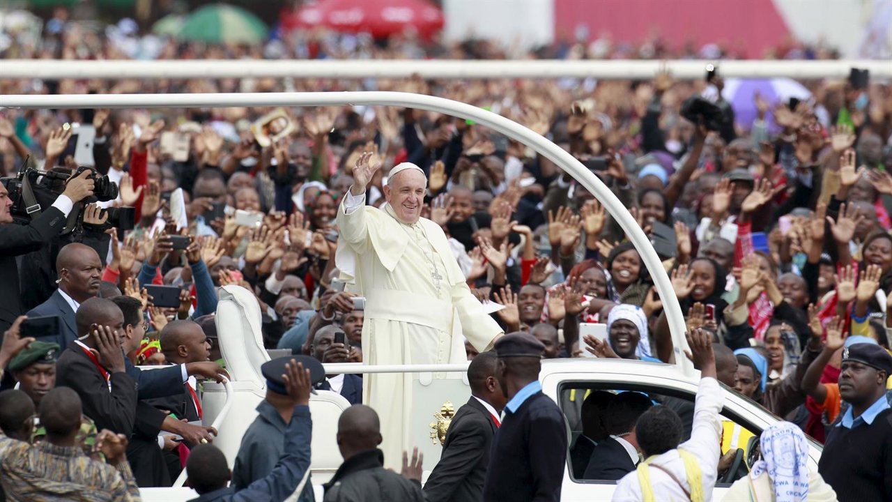 Papa Francisco en la misa en Nairobi