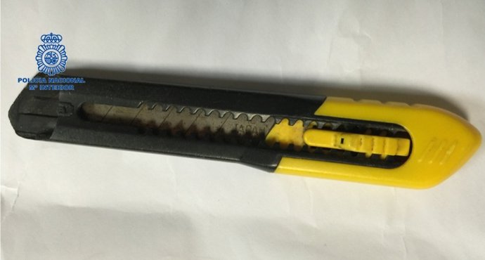 Cutter con el que intentaron degollar al ciudadano alemán