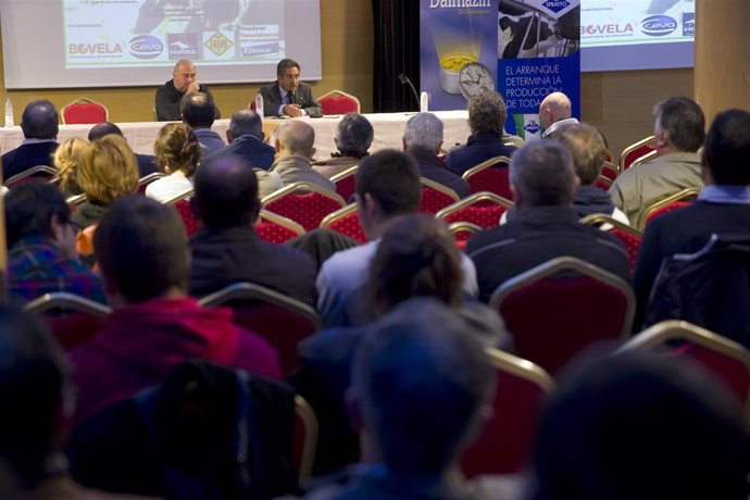 Revilla en la jornada de veterinarios 