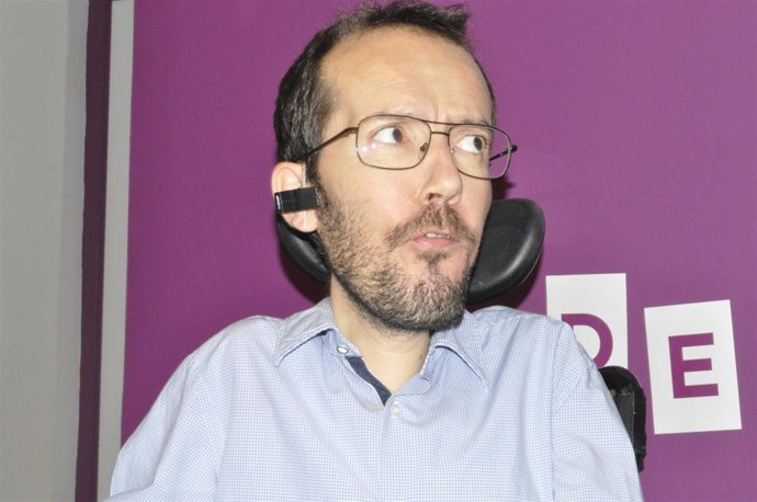 El secretario general de Podemos Aragón, Pablo Echenique. 