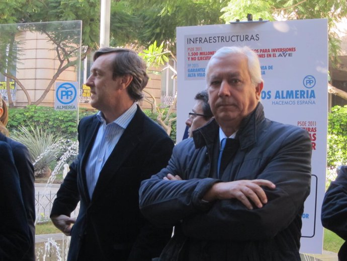 Rafael Hernando y Javier Arenas