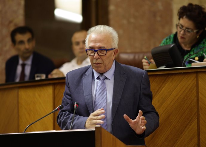 El consejero José Sánchez Maldonado en comparecencia parlamentaria