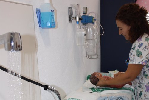 Bebé en el Hospital Materno de Málaga