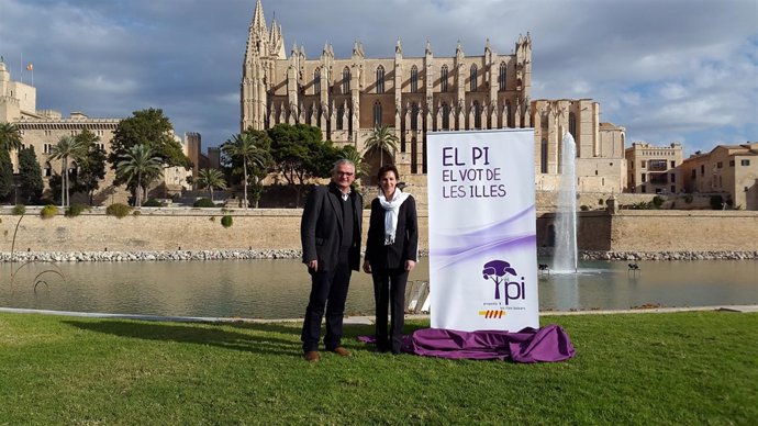 Los candidatos de PI al Congreso y al Senado presentando su campaña