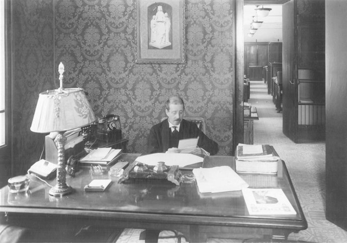 Un documental repasa la trayectoria de Francesc Moragas, fundador de la Caixa de