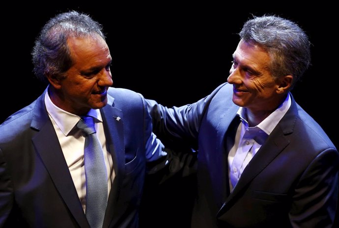 Daniel Scioli Y Mauricio Macri en debate televisivo
