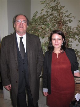 Gabilondo y Lastra en el acto de Gijón. 