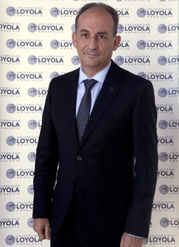 El rector de la Universidad Loyola Andalucía, Gabriel Pérez Alcalá