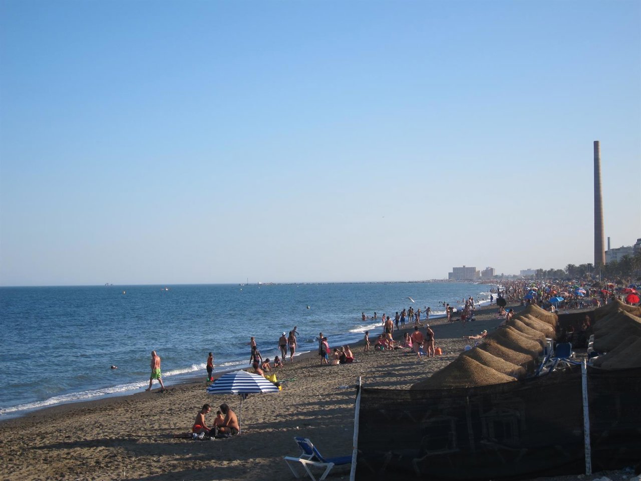 CHIRINGUITO, HAMACAS, PLAYA, TURISMO, BAÑISTAS, VERANO, MISERICORDIA