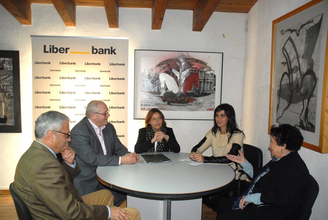 Nota De Prensa Junta De Extremadura, Cultura, 28 11 2015