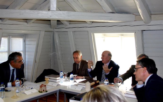 Reunión del patronato