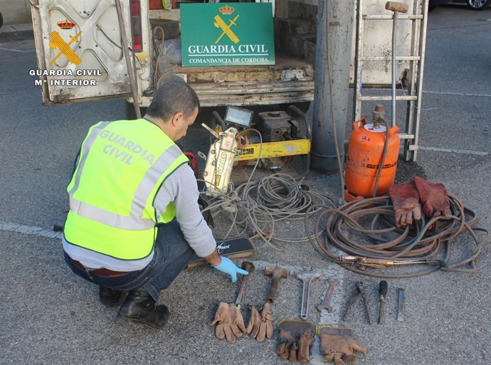 Herramientas intervenidas en Bailén (Jaén)