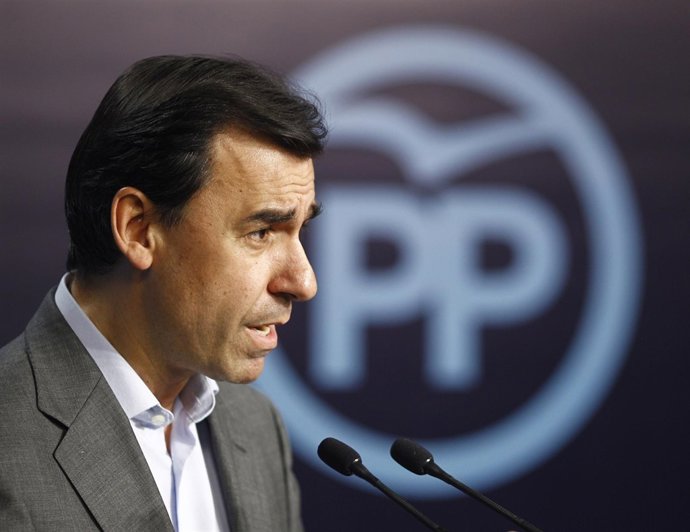 Fernando Martínez-Maíllo en la sede del PP