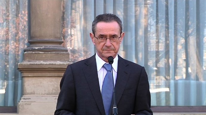 El consejero de Empleo y Políticas Sociales, Angel Toña