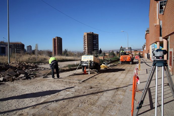 Obras en Avenida de Boladiez