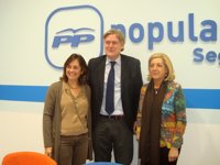 López-Istúriz llama a los políticos europeos a combatir la corrupción, "uno de los fenómenos que más daño hace a la UE"