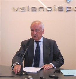 Rafael Aznar en una rueda de prensa.