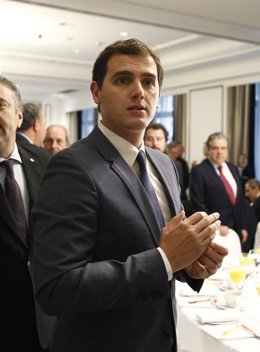 Albert Rivera en un desayuno