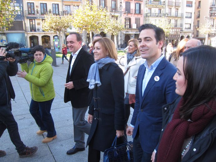 María Dolores de Cospedal y Javier Esparza en Pamplona.