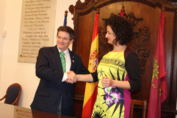 Firma del Compromiso Regional para la Participación Ciudadana con Lorca