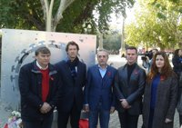 IU-Unidad Popular aboga por "no bajar la guardia" contra el VIH y la discriminación de enfermos