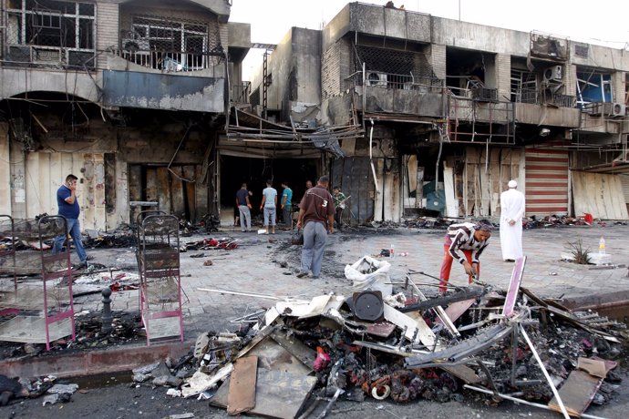 Efectos de un atentado en Bagdad, la capital de Irak