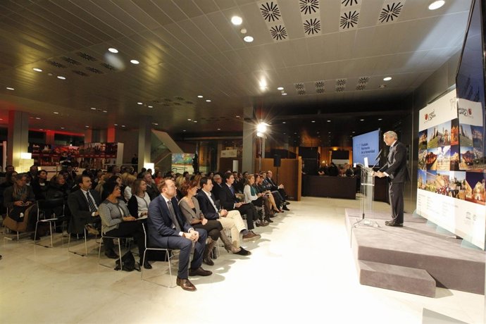 Las 15 Ciudades Patrimonio De La Humanidad De España Presentan Su Oferta Turísti