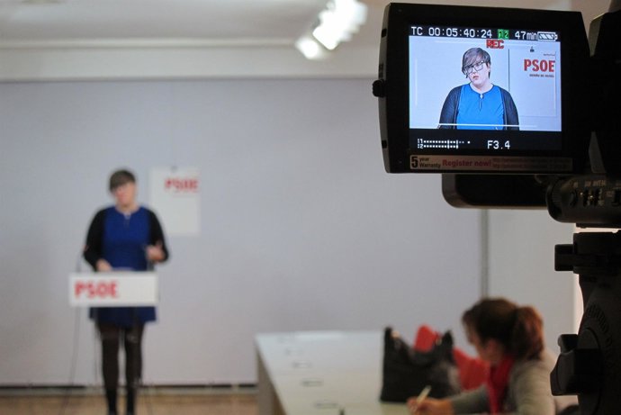 Presen López (PSOE) en rueda de prensa