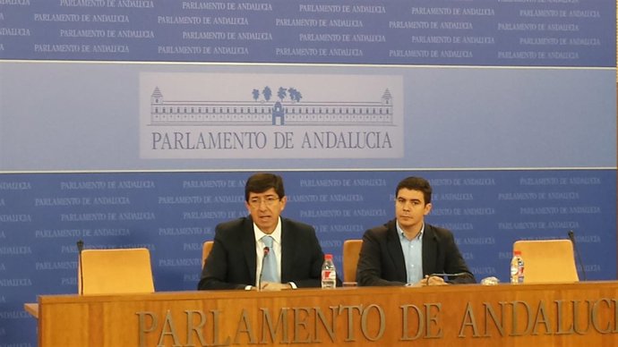 El líder andaluz de C's, Juan Marín, y el diputado Sergio Romero