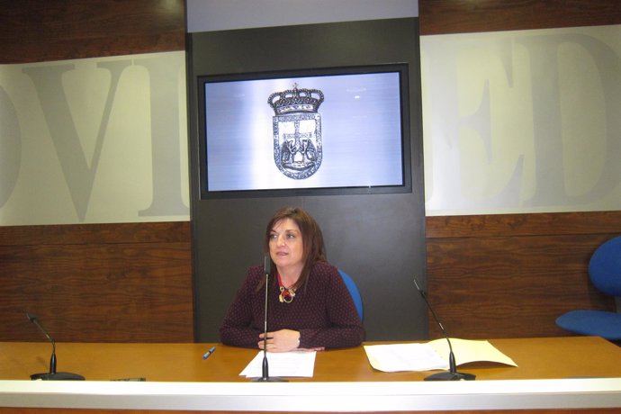 La concejala Belén Fernández Acevedo, durante la rueda de prensa