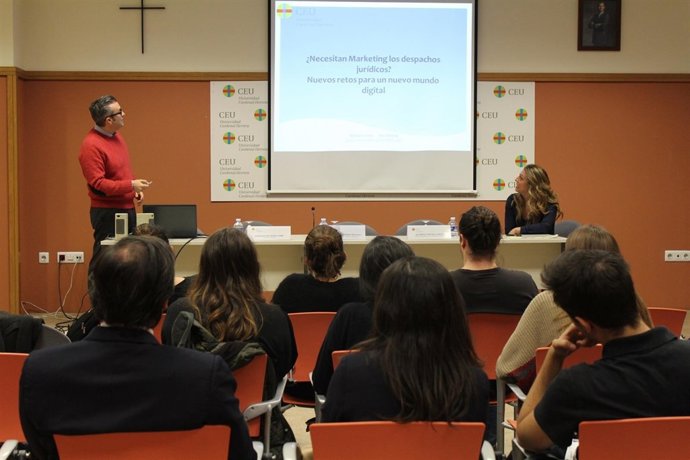 La CEU-UCH formará a expertos en marketing jurídico