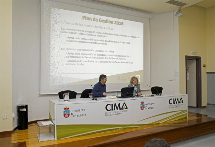 La vicepresidenta en la asamblea de la Red Local de Sostenibilidad