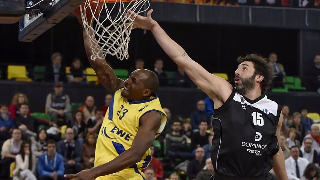 Dominion Bilbao Basket alcanza el 'Last 32' y CAI Zaragoza lo ve cerca
