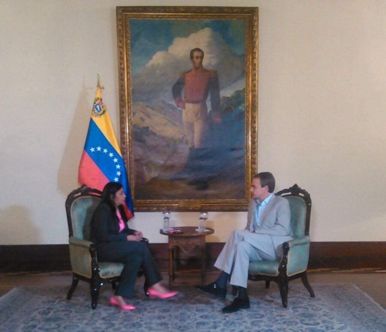 Delcy Rodríguez se reúne con el expresidente español José Luis Rodríguez Zapater