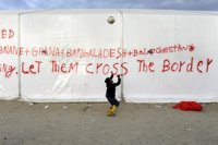 Muere un inmigrante electrocutado en la frontera entre Grecia y Macedonia