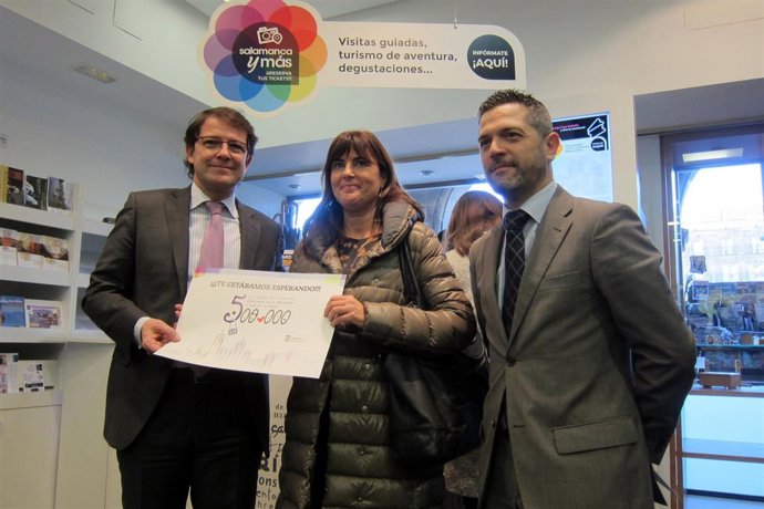 Visitante número 500.000 de la Oficina de Turismo de Salamanca